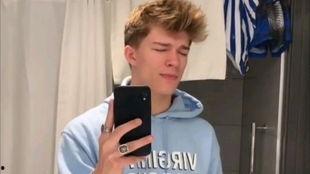 娱乐吃瓜解说配音,揭秘明星幕后那些事儿